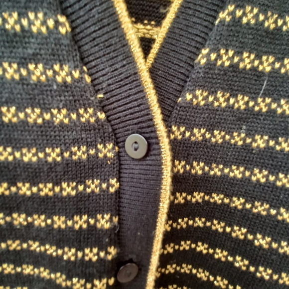 Vintage Tradition knit vest - Picture 2 of 6